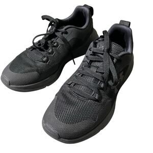 Under Armour Women's Essential Cross Trainer Black US 9 EU 40.5 3022955-002